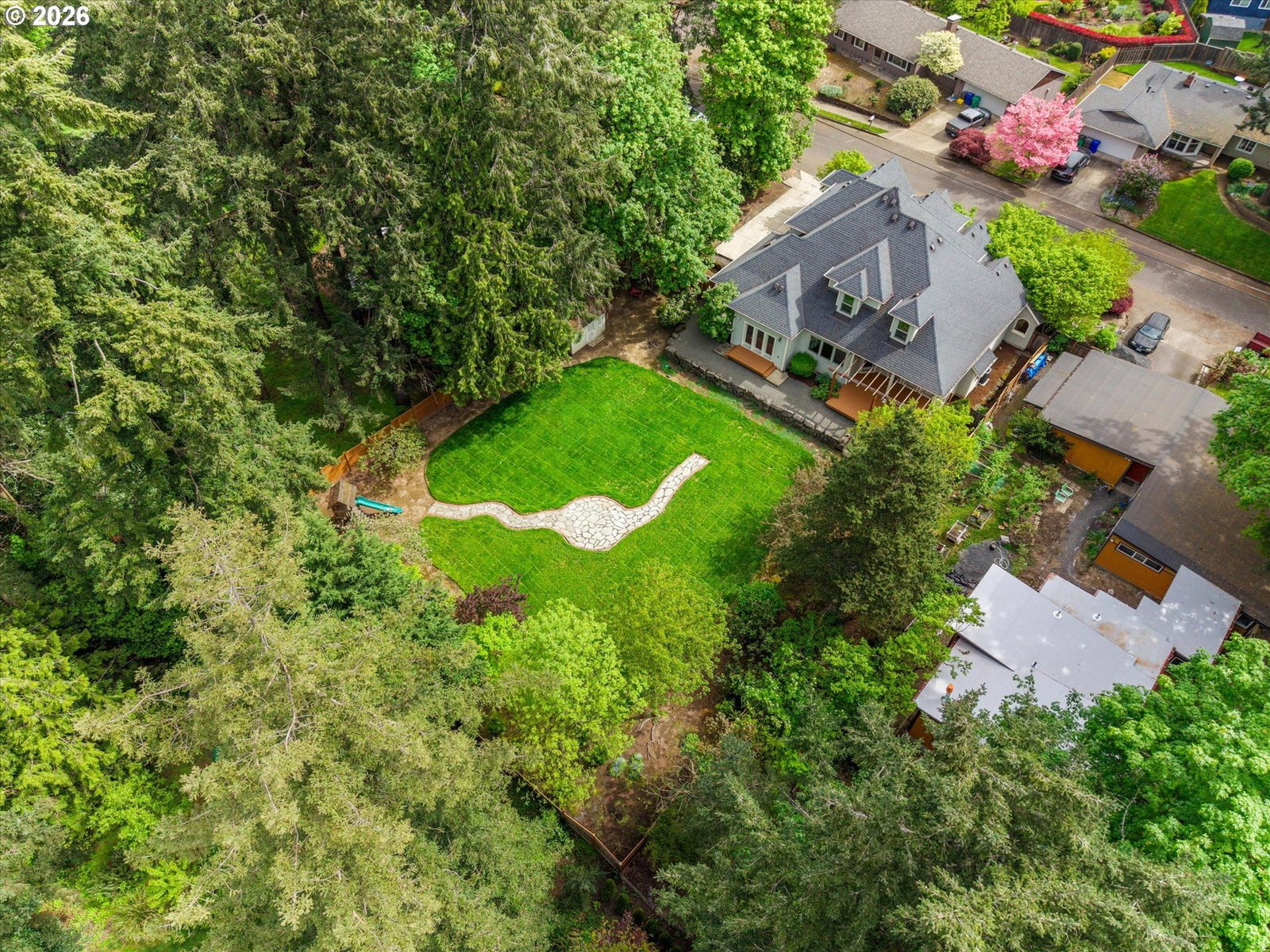 Listing photo 4 of 45, 9935 SW 52ND AVE, Portland, OR, 97219