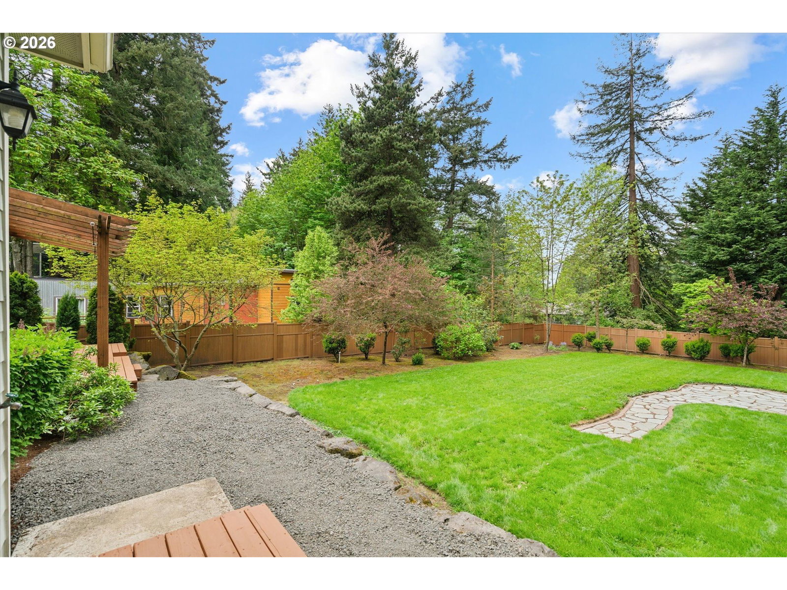 Listing photo 5 of 45, 9935 SW 52ND AVE, Portland, OR, 97219