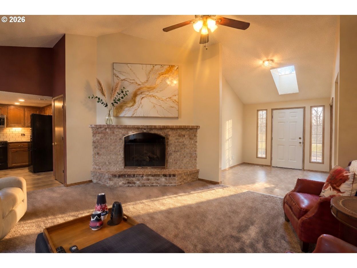 Listing photo 4 of 18, 6912 SE BLAINE ST, Hillsboro, OR, 97123