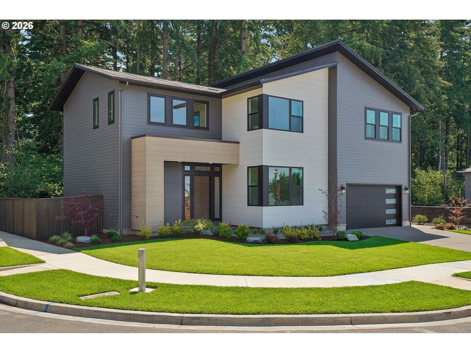 5206 N 94TH AVE