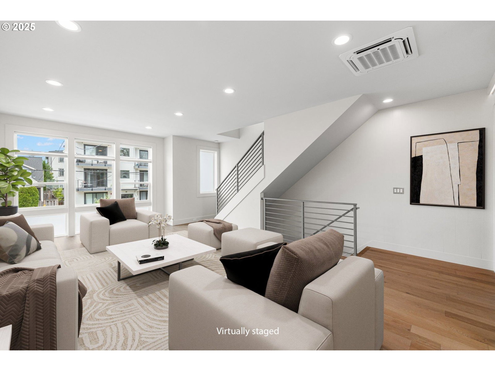 Listing photo 5 of 28, 176 N GOING ST, Portland, OR, 97217