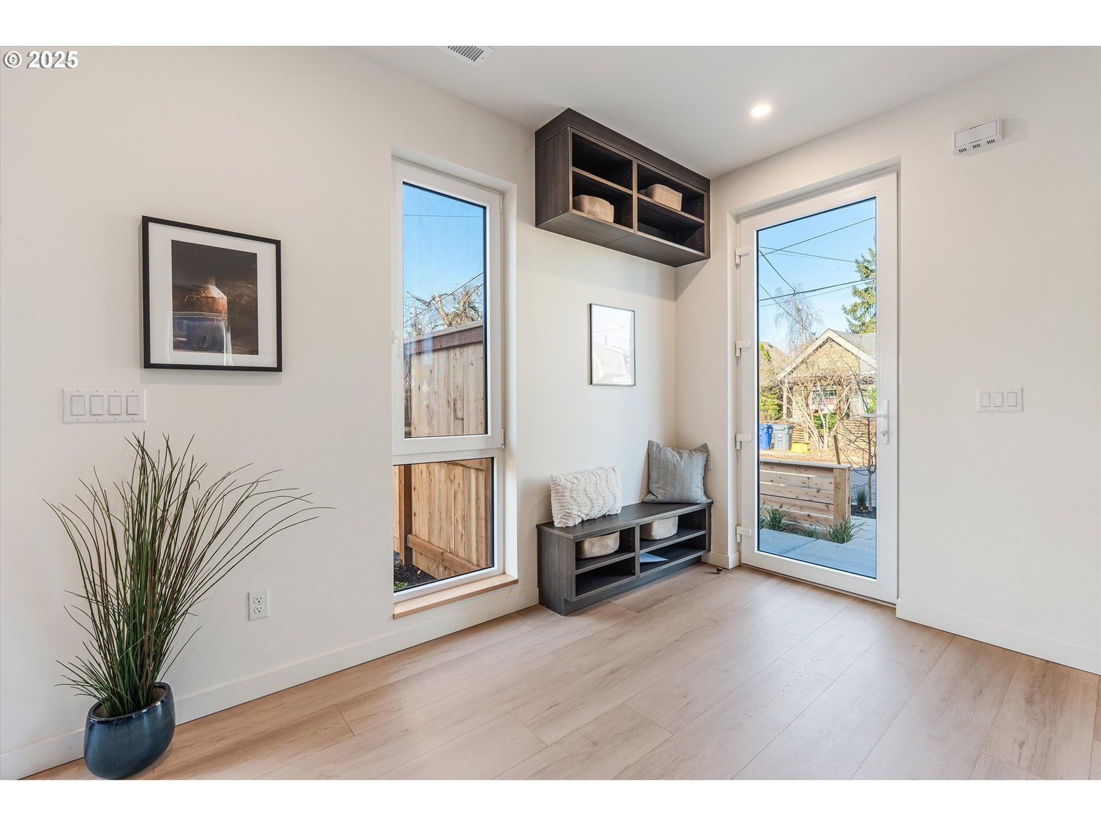 Listing photo 5 of 48, 5496 SE Boise St St, Portland, OR, 97206