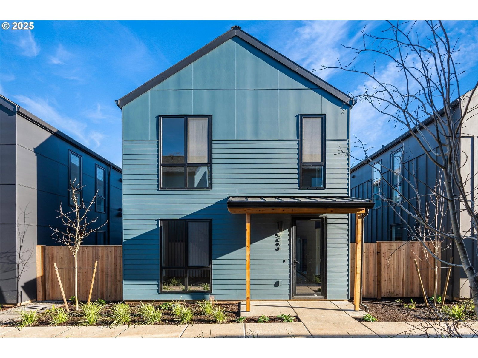 5496 SE Boise St St