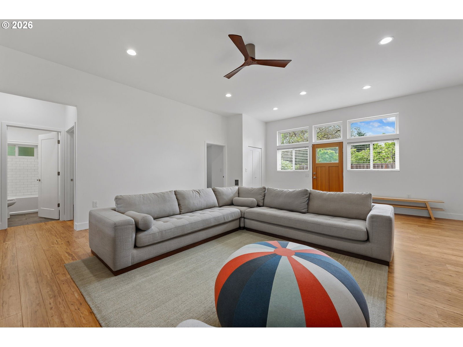 Listing photo 4 of 40, 8655 SE 55TH AVE, Portland, OR, 97206
