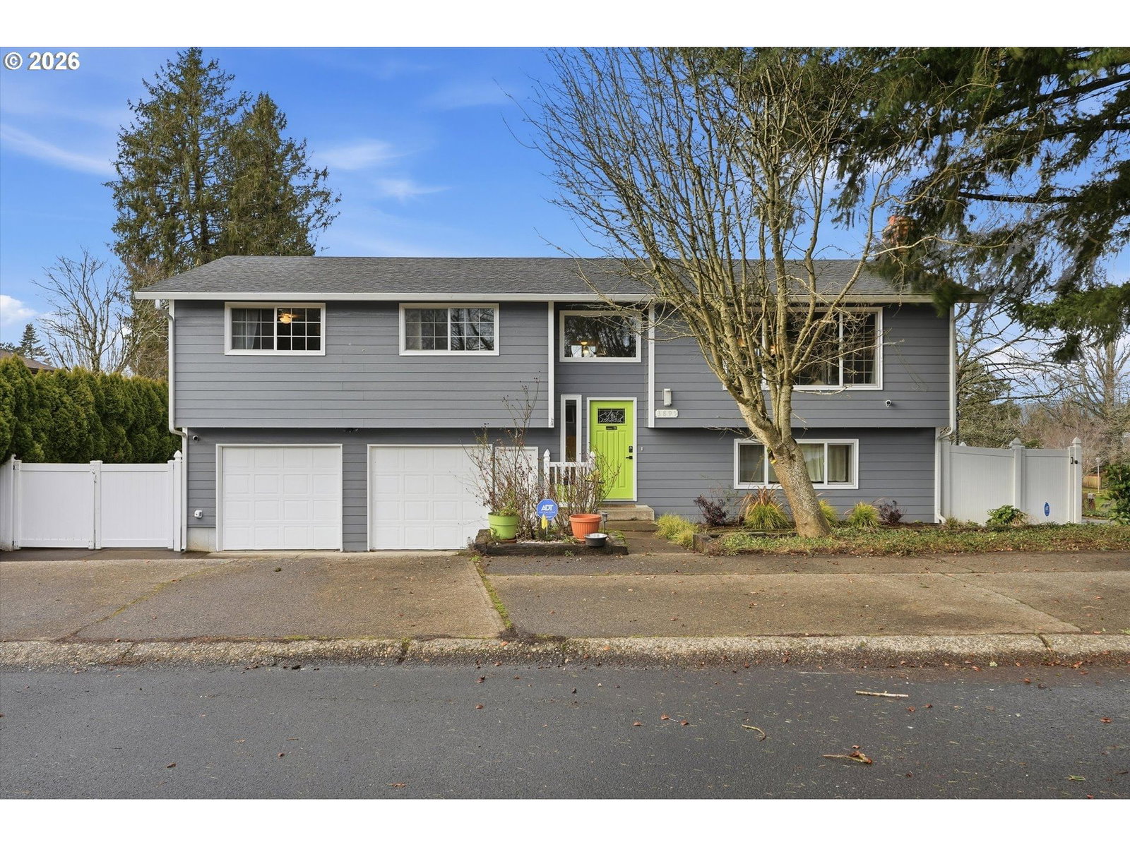 Listing photo 4 of 40, 3895 SE PELTON AVE, Troutdale, OR, 97060