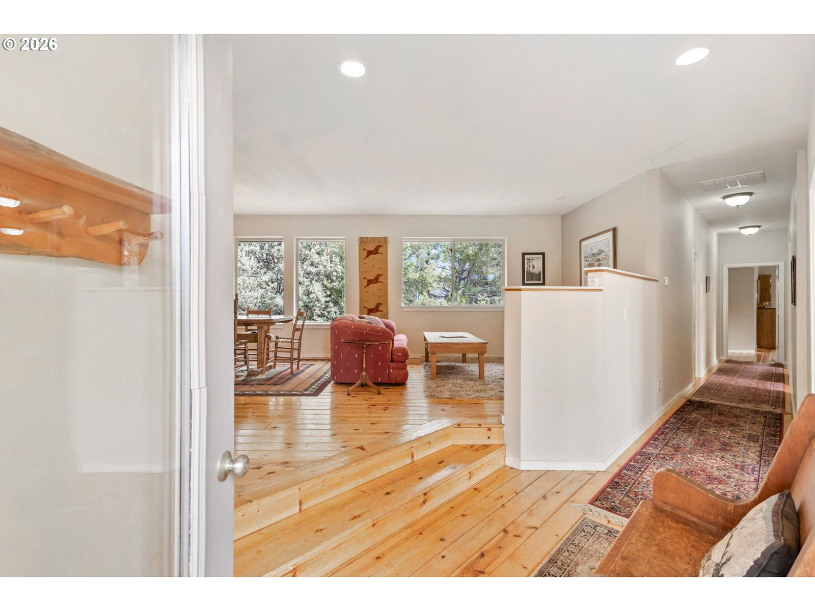 Listing photo 4 of 48, 61082 FERGUSON CT, Bend, OR, 97702