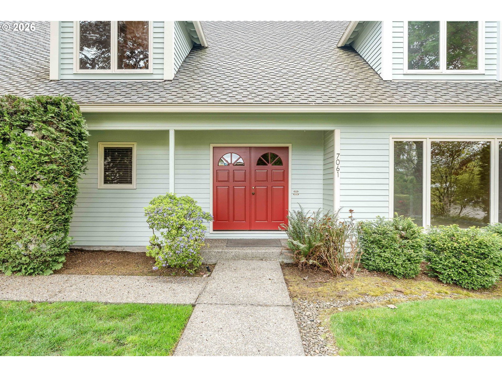 Listing photo 4 of 46, 7061 SW WINDEMERE LOOP, Portland, OR, 97225