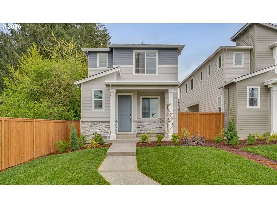 501 SW EATON BLVD