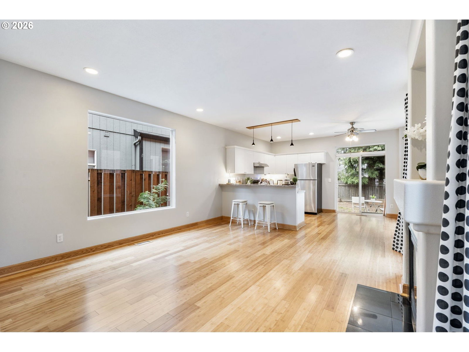 Listing photo 5 of 43, 2625 N WILLIS BLVD, Portland, OR, 97217