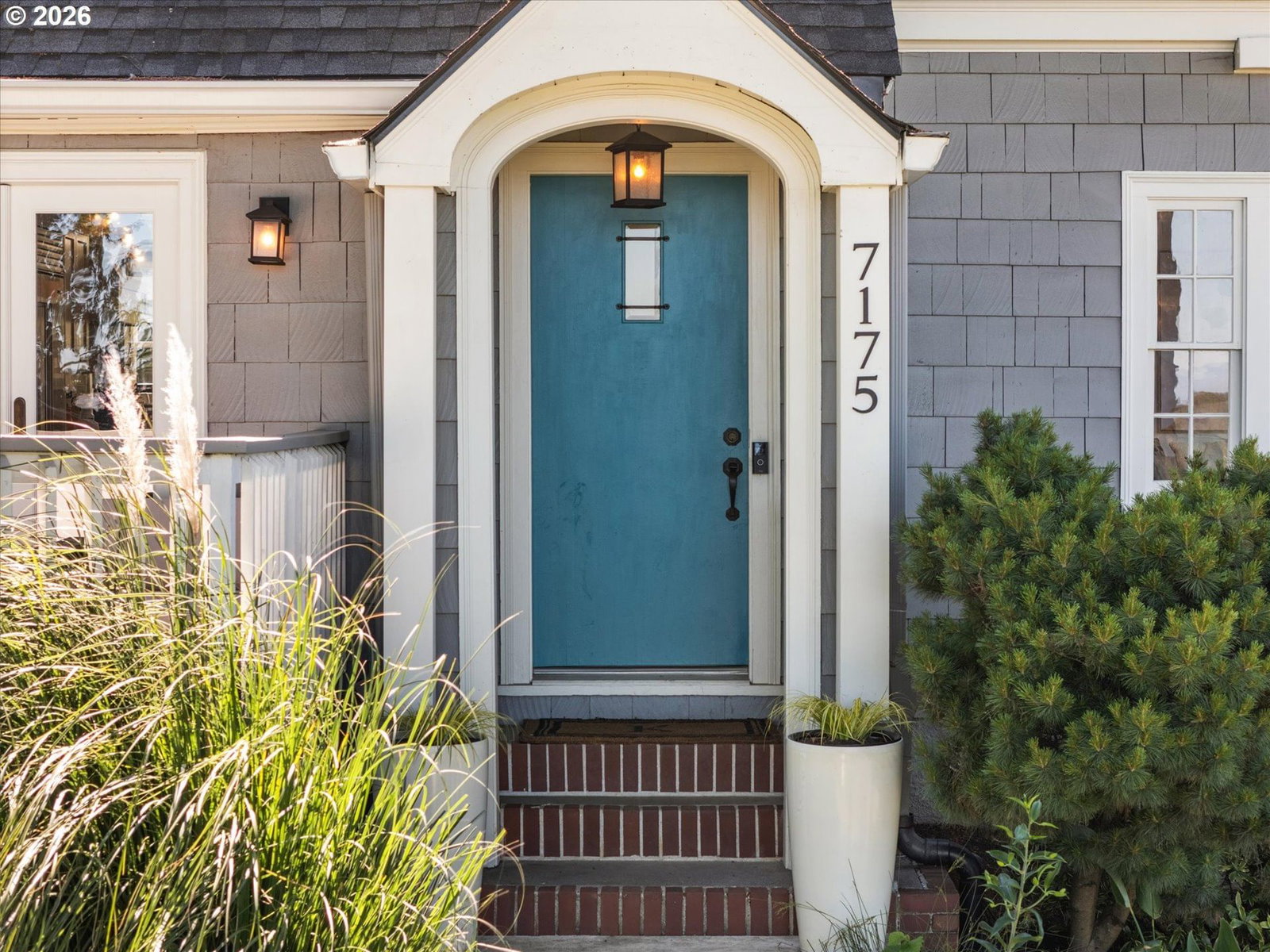Listing photo 4 of 43, 7175 S LAVIEW DR, Portland, OR, 97219