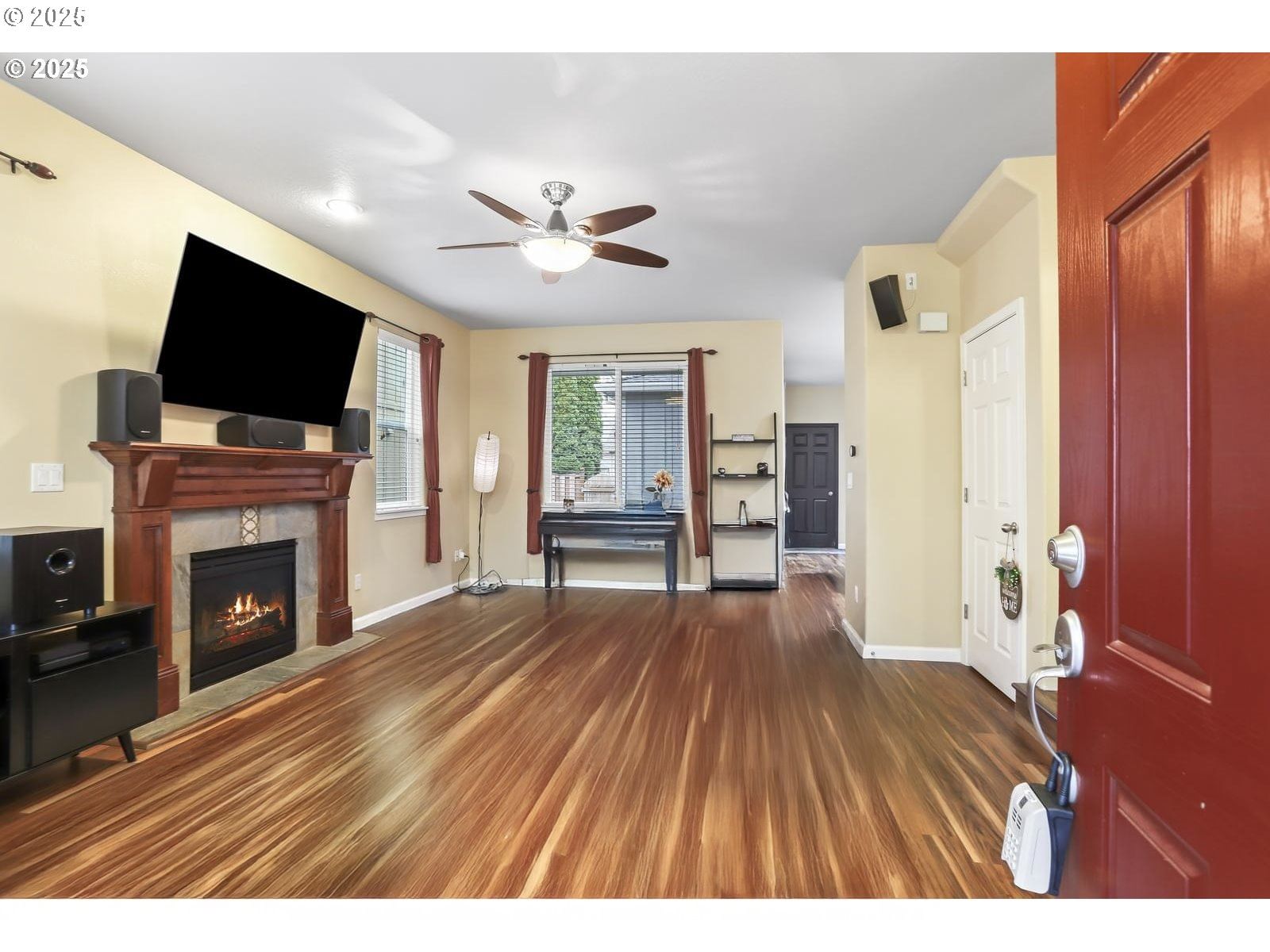 Listing photo 4 of 41, 3321 SE IRONWOOD AVE, Hillsboro, OR, 97123