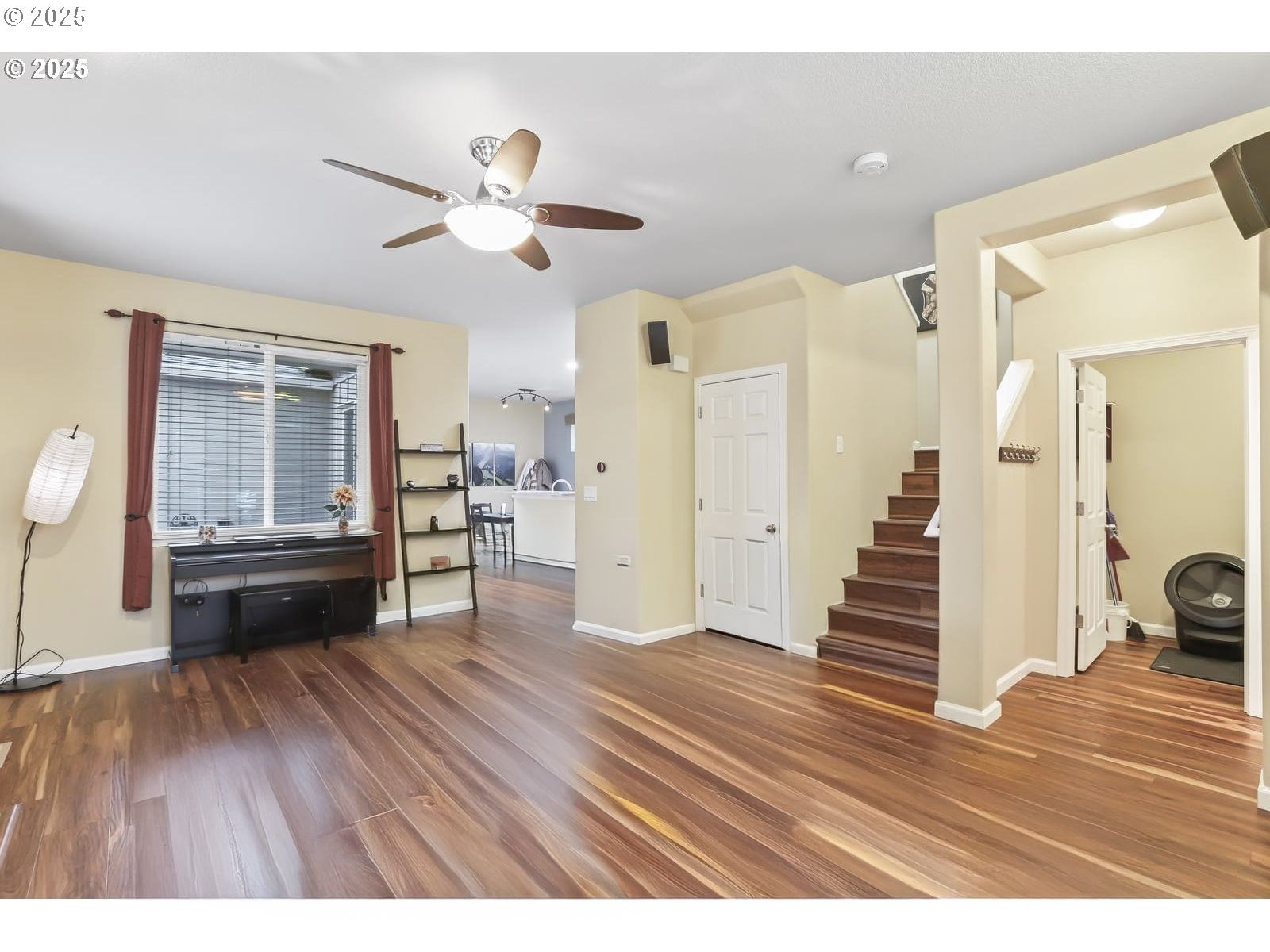 Listing photo 5 of 41, 3321 SE IRONWOOD AVE, Hillsboro, OR, 97123