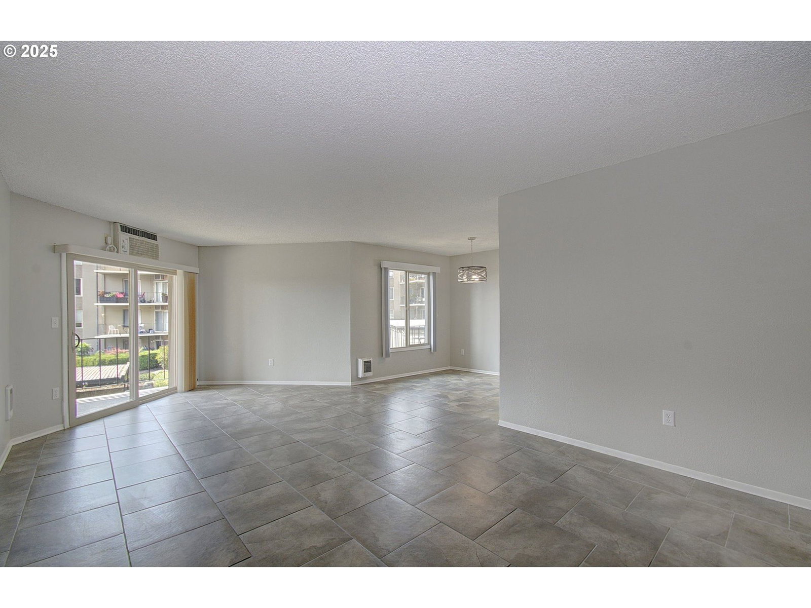 Listing photo 5 of 31, 5585 E EVERGREEN BLVD #5203, Vancouver, WA, 98661