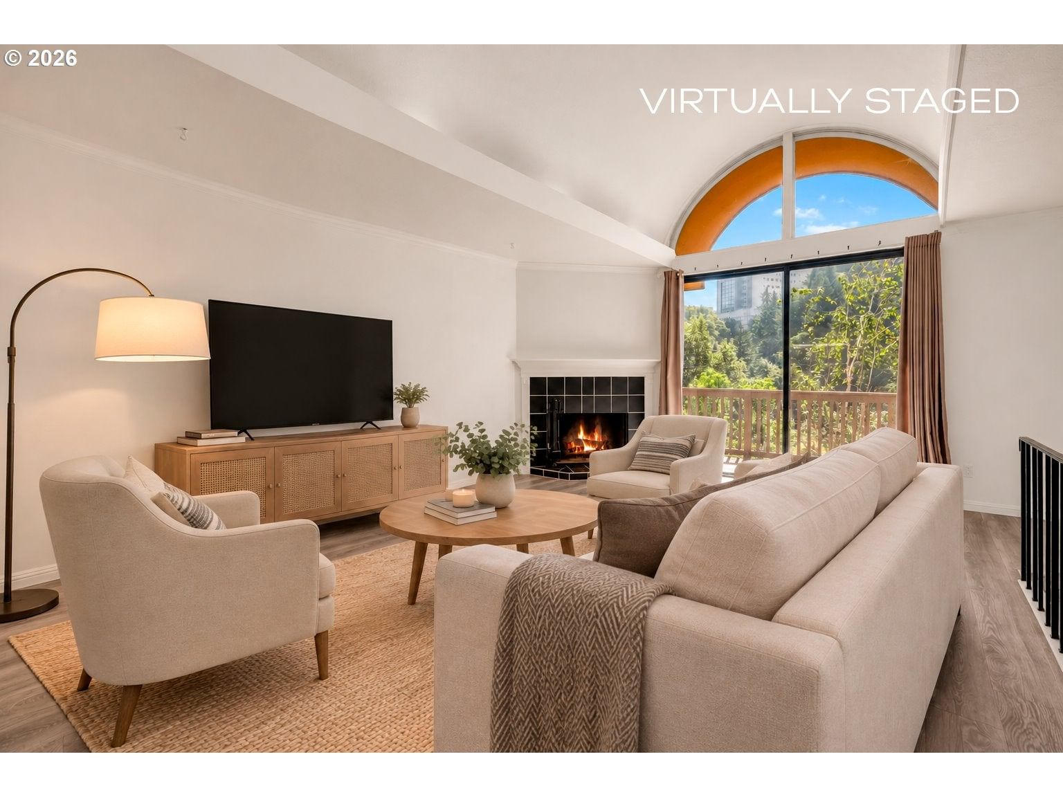 851 SW BROADWAY DR #52
