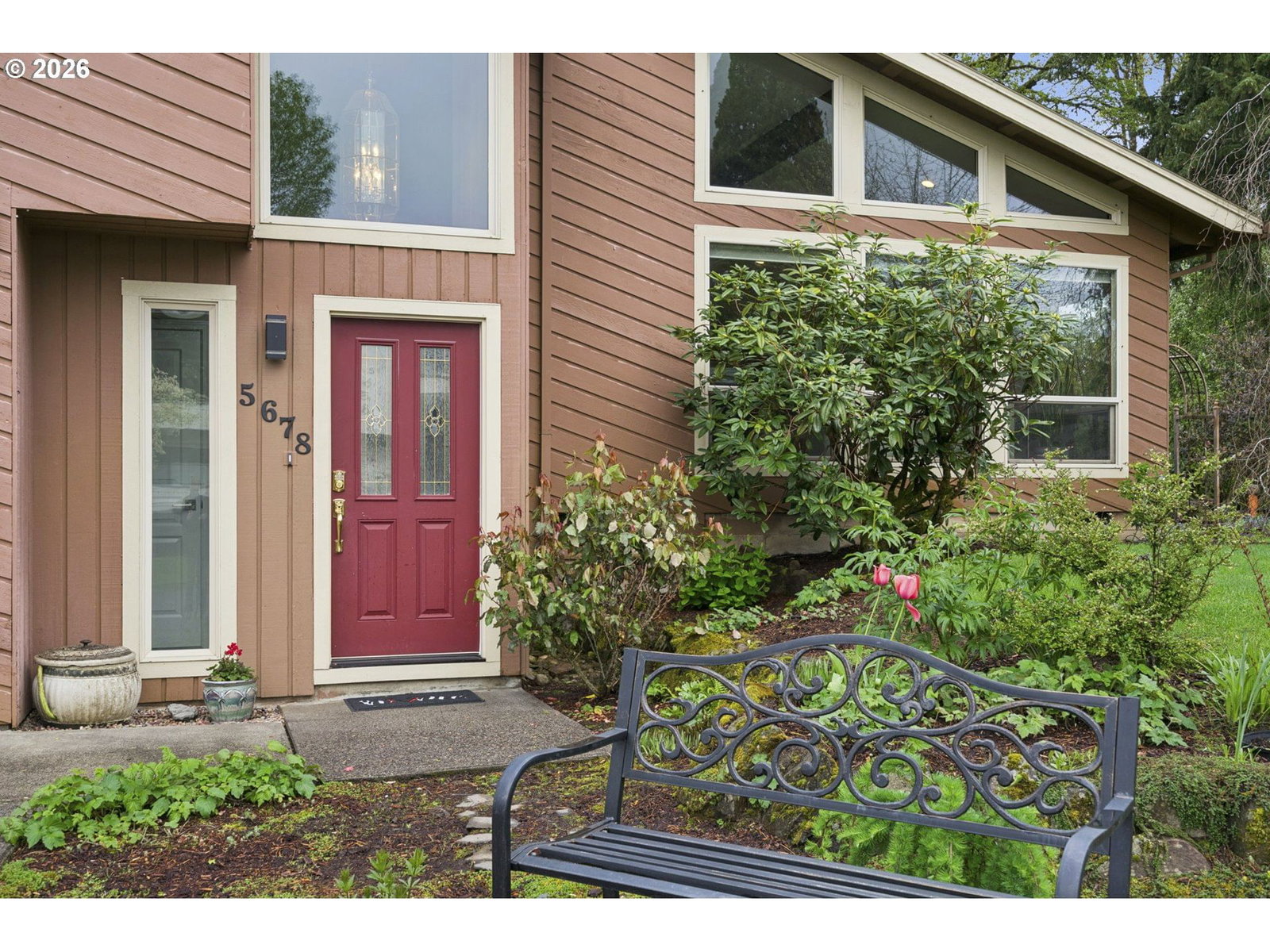 Listing photo 5 of 48, 5678 SE BYRON CT, Milwaukie, OR, 97267