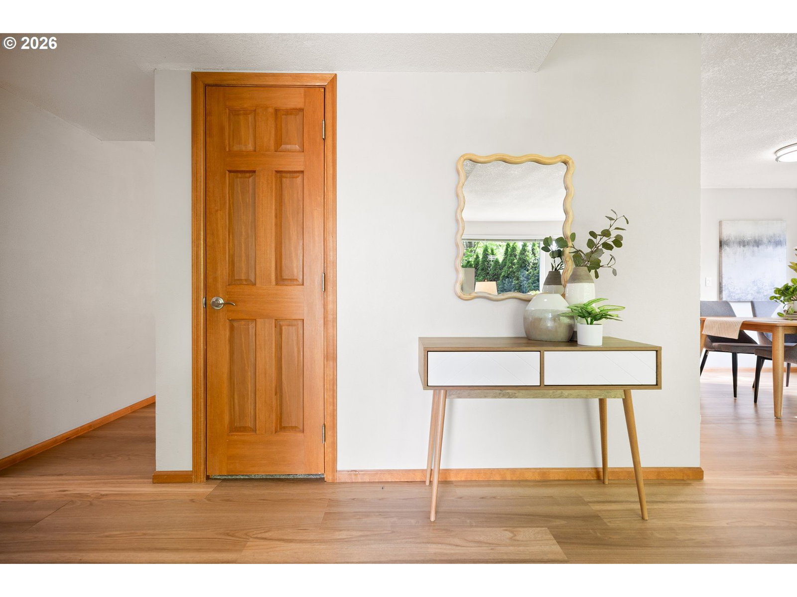 Listing photo 4 of 37, 17511 SANTIAM DR, Portland, OR, 97229