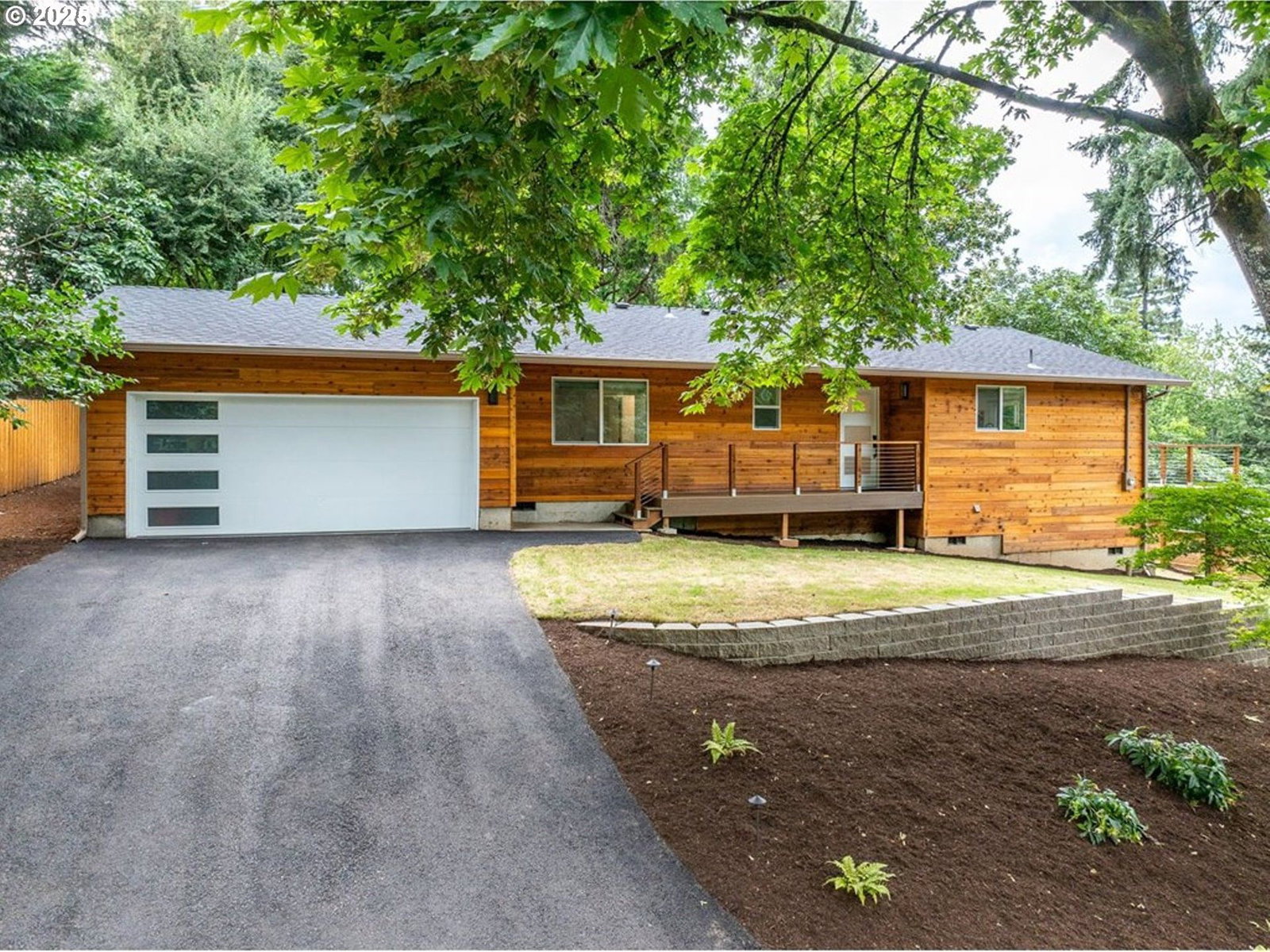Primary listing photo, 818 ASH ST, Lake Oswego, OR, 97034