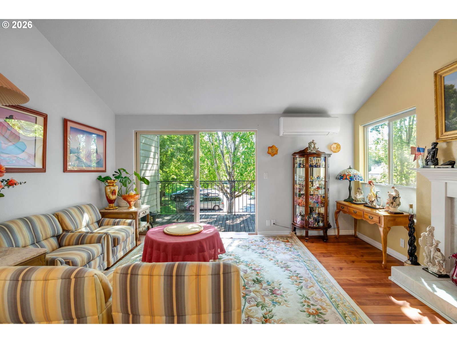 Listing photo 5 of 43, 10137 SW TRAPPER TER, Beaverton, OR, 97008