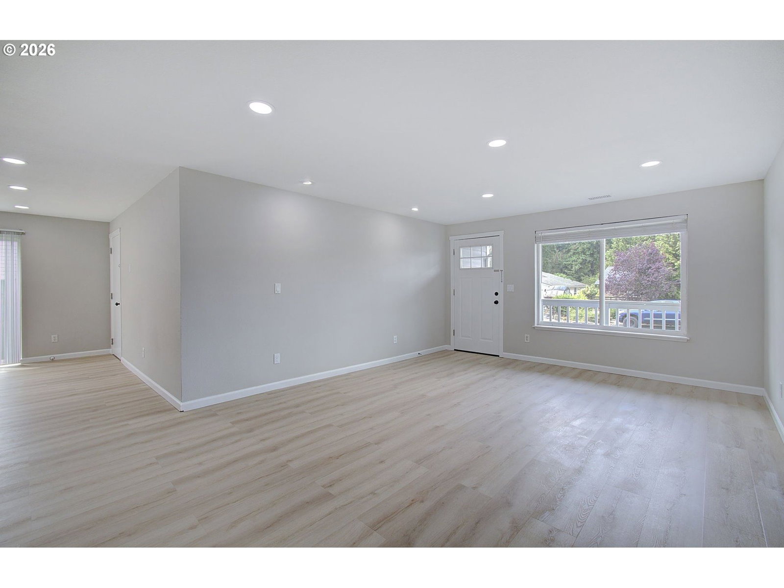 Listing photo 5 of 32, 154 GREYSTONE RD, Kalama, WA, 98625