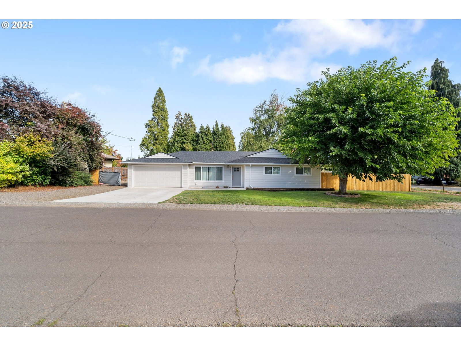 Primary listing photo, 3994 CRESTVIEW DR S, Salem, OR, 97302