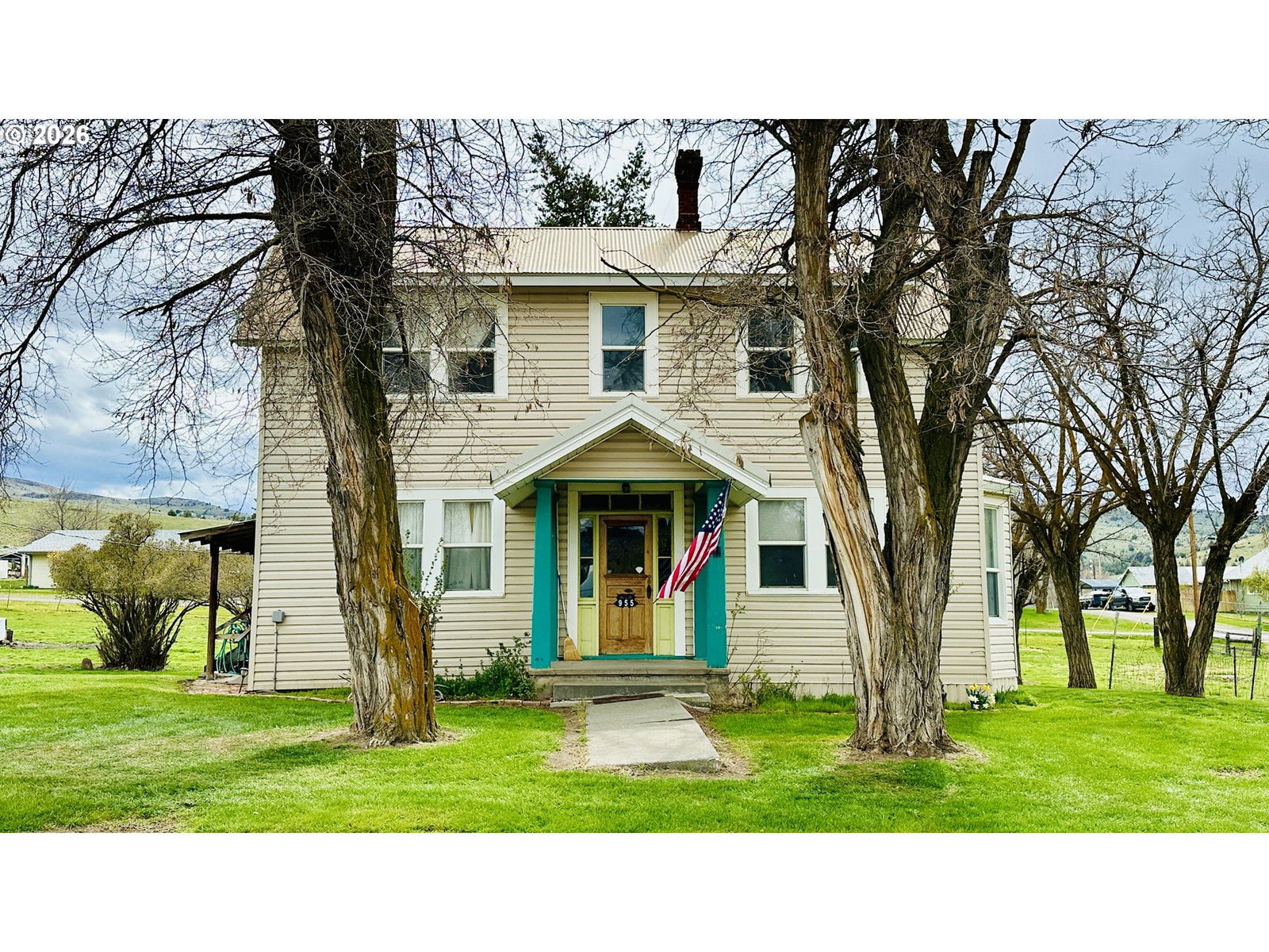 Listing photo 1 of 6