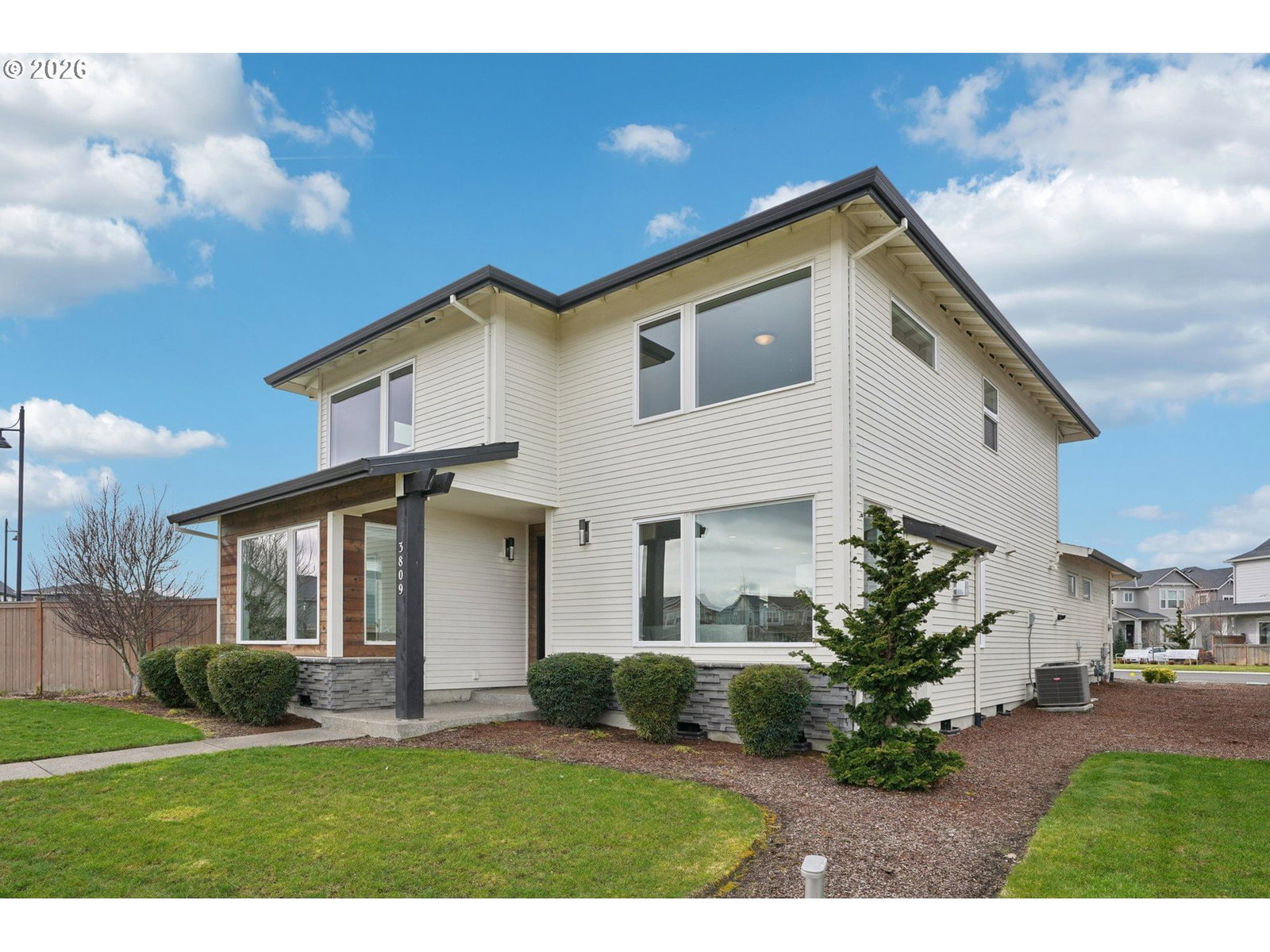 Listing photo 4 of 40, 3809 SE REED DR, Hillsboro, OR, 97123