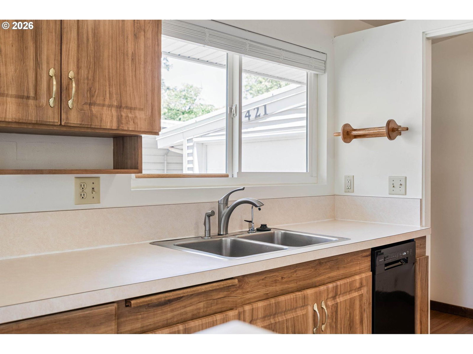 Listing photo 5 of 38, 1421 HARVARD AVE, Gladstone, OR, 97027