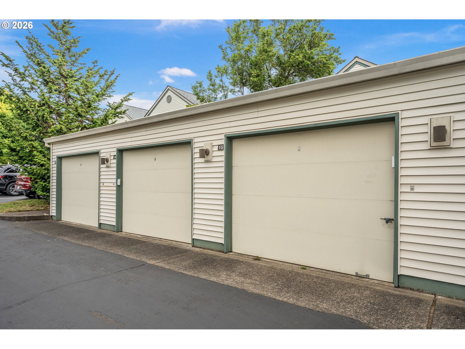 Listing photo 4 of 46, 16190 SW 130TH TER #15, Tigard, OR, 97224