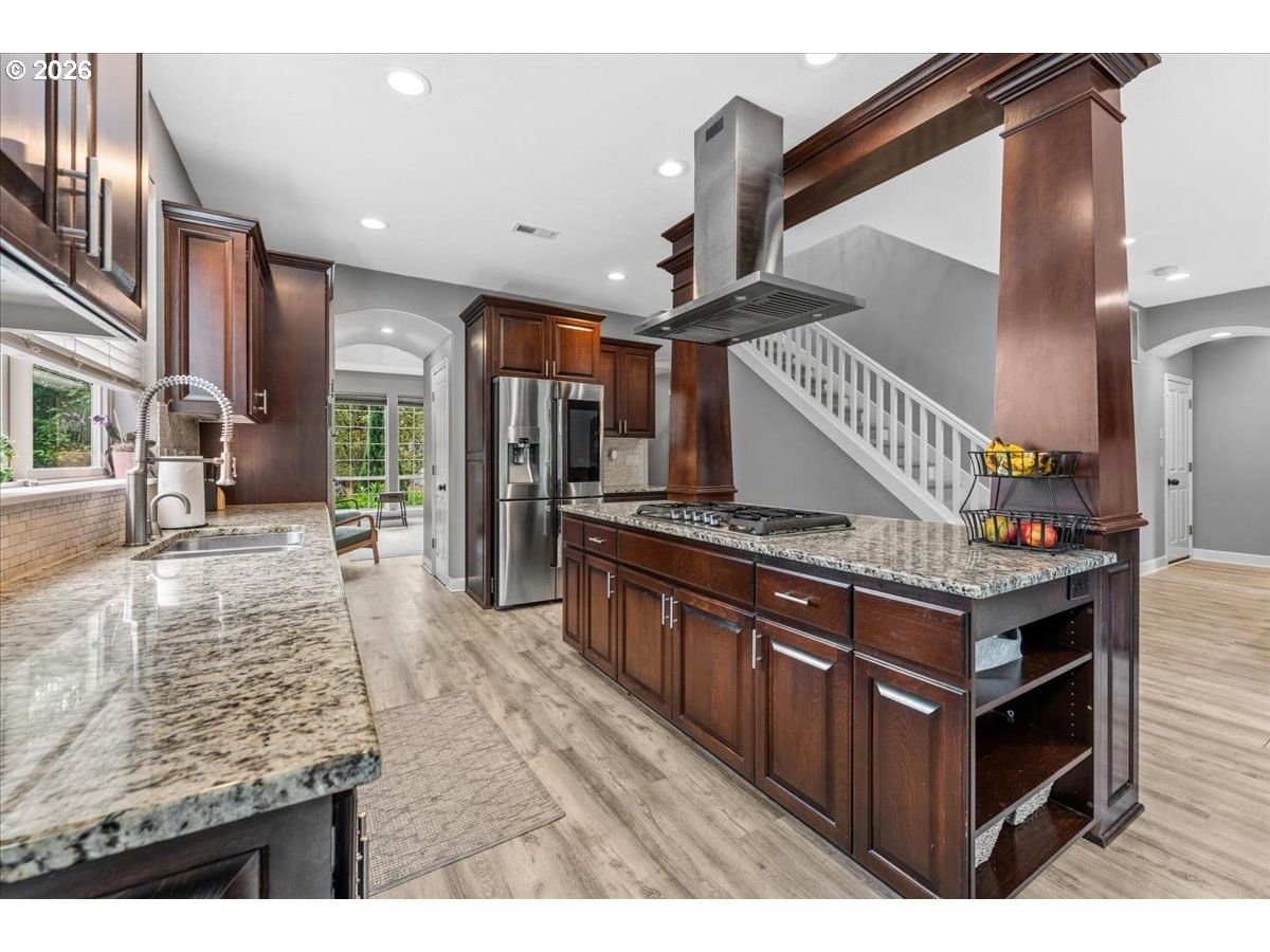 Listing photo 5 of 37, 9385 SE HAMILTON LN, Happy Valley, OR, 97086