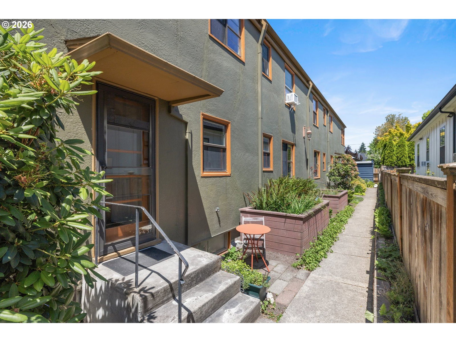 Listing photo 5 of 39, 2105 SE CARUTHERS ST #37, Portland, OR, 97214
