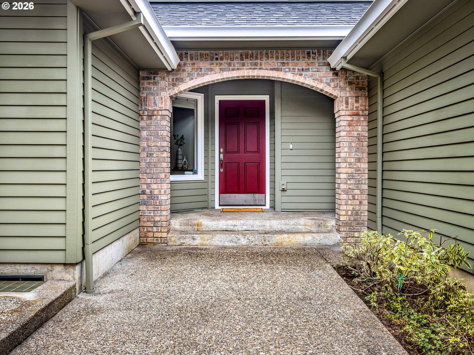 Listing photo 4 of 48, 16635 SE SUNRIDGE LN, Milwaukie, OR, 97267