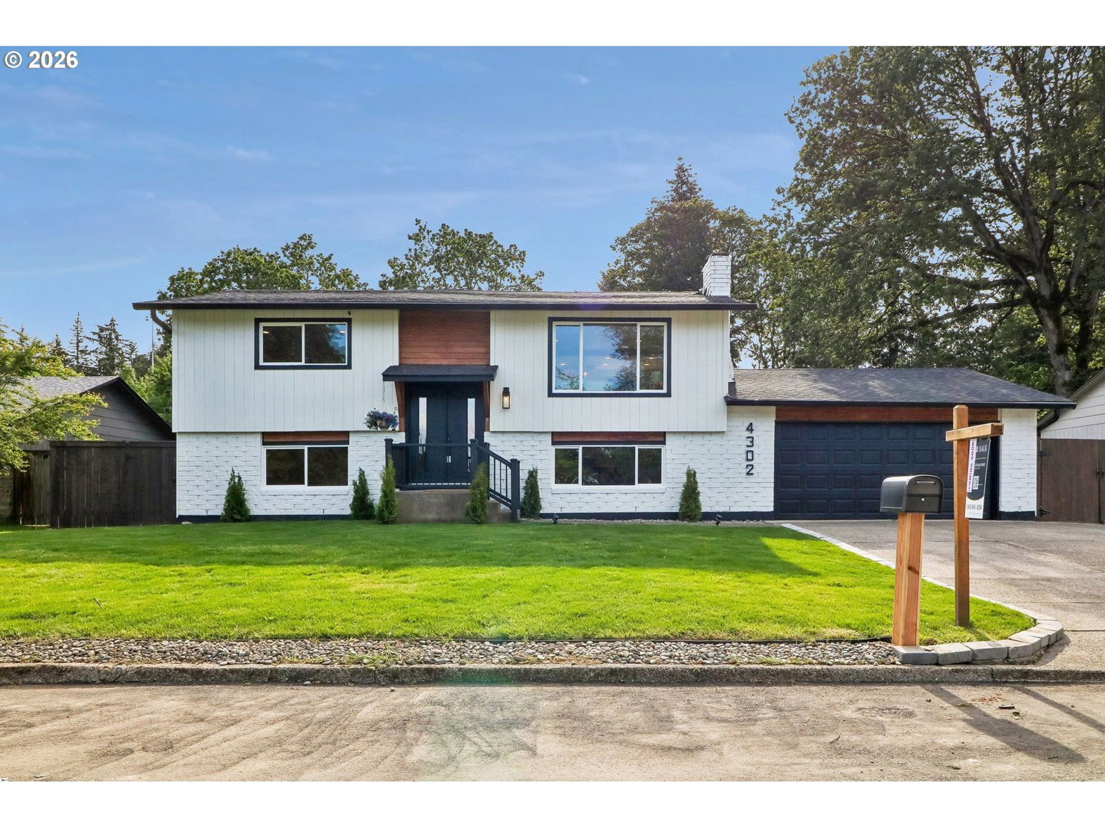 4302 NE 104TH AVE