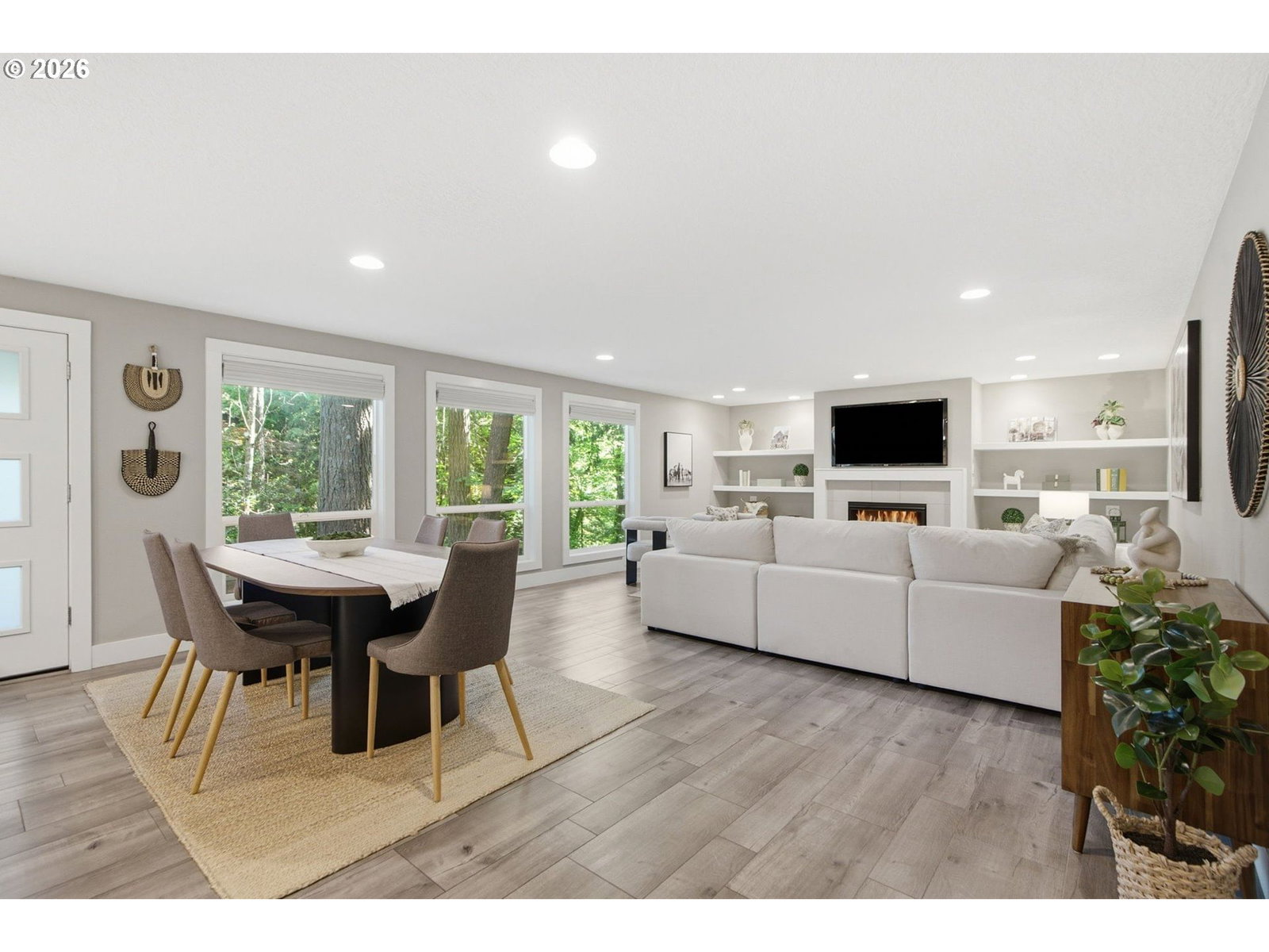 Listing photo 4 of 39, 9040 SW 49TH AVE, Portland, OR, 97219