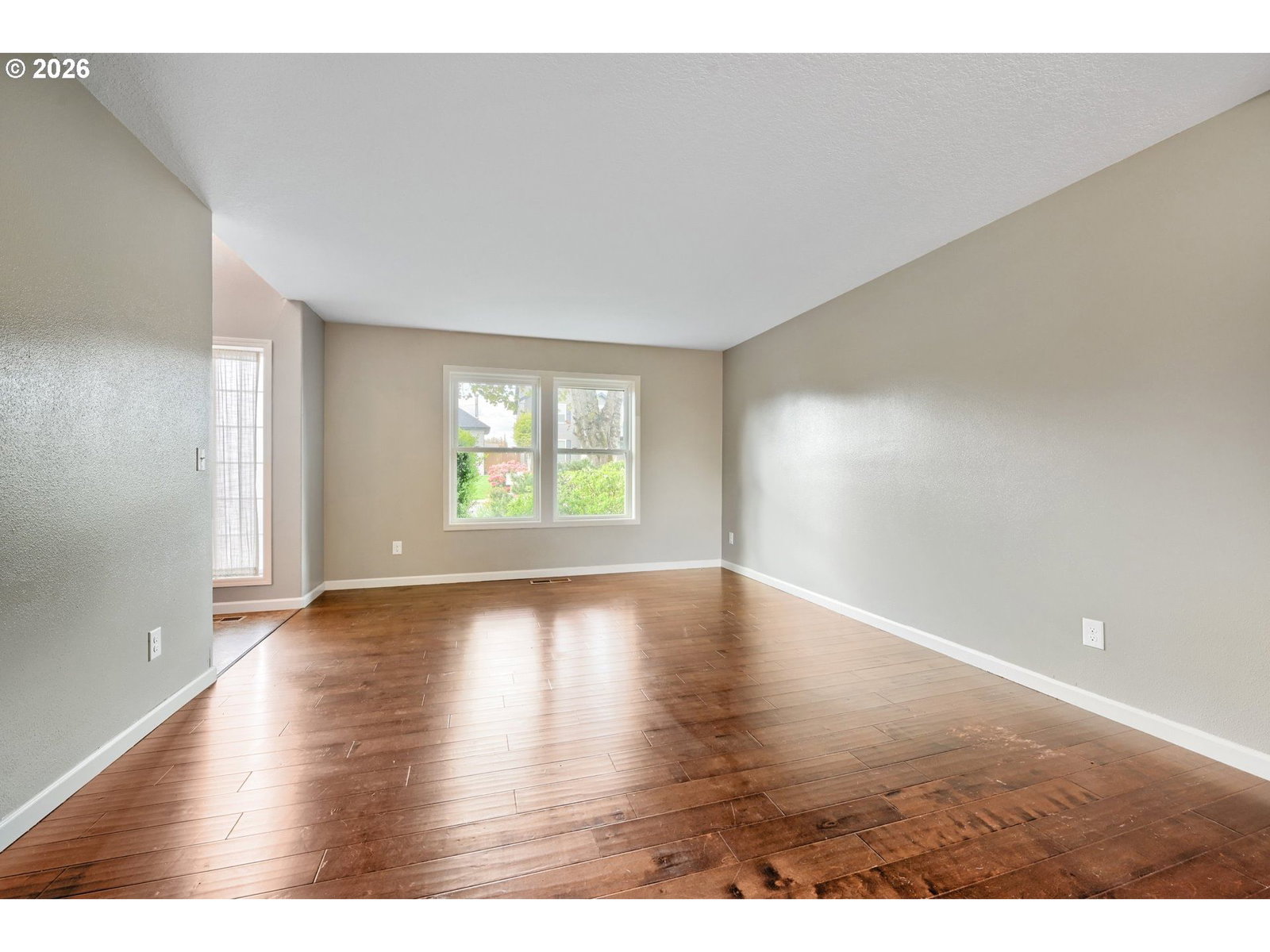 Listing photo 4 of 26, 23854 SW ALDERGROVE AVE, Sherwood, OR, 97140