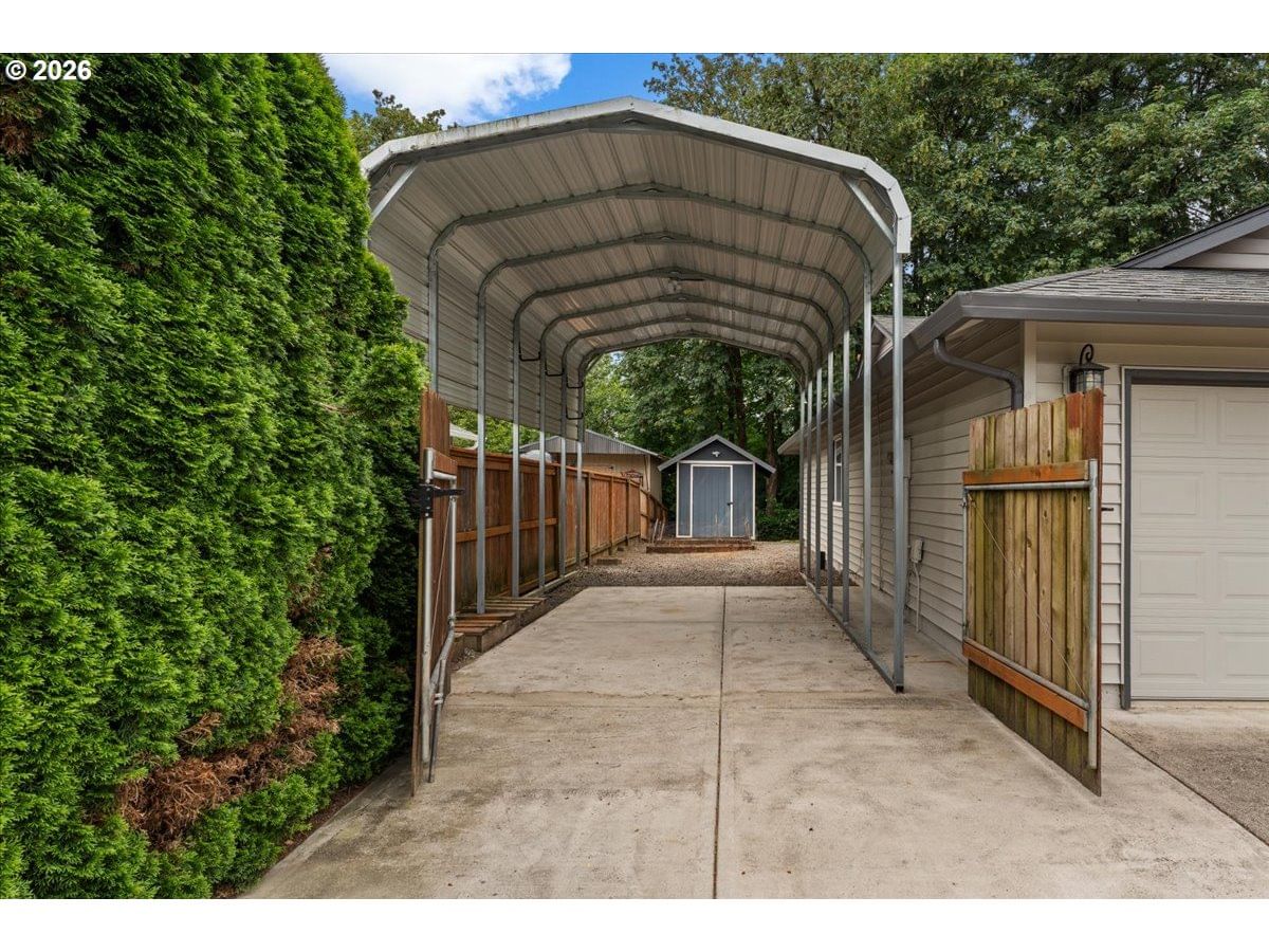 Listing photo 5 of 37, 1306 SE 3RD AVE, Battle Ground, WA, 98604