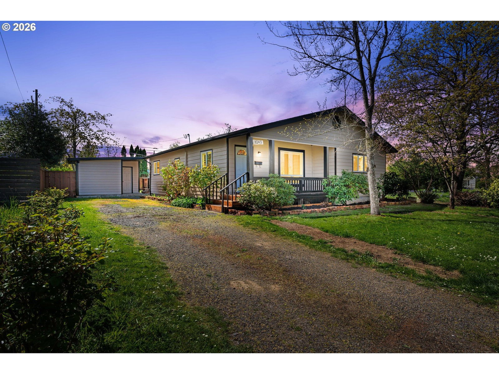 Primary listing photo, 1043 F ST, Springfield, OR, 97477
