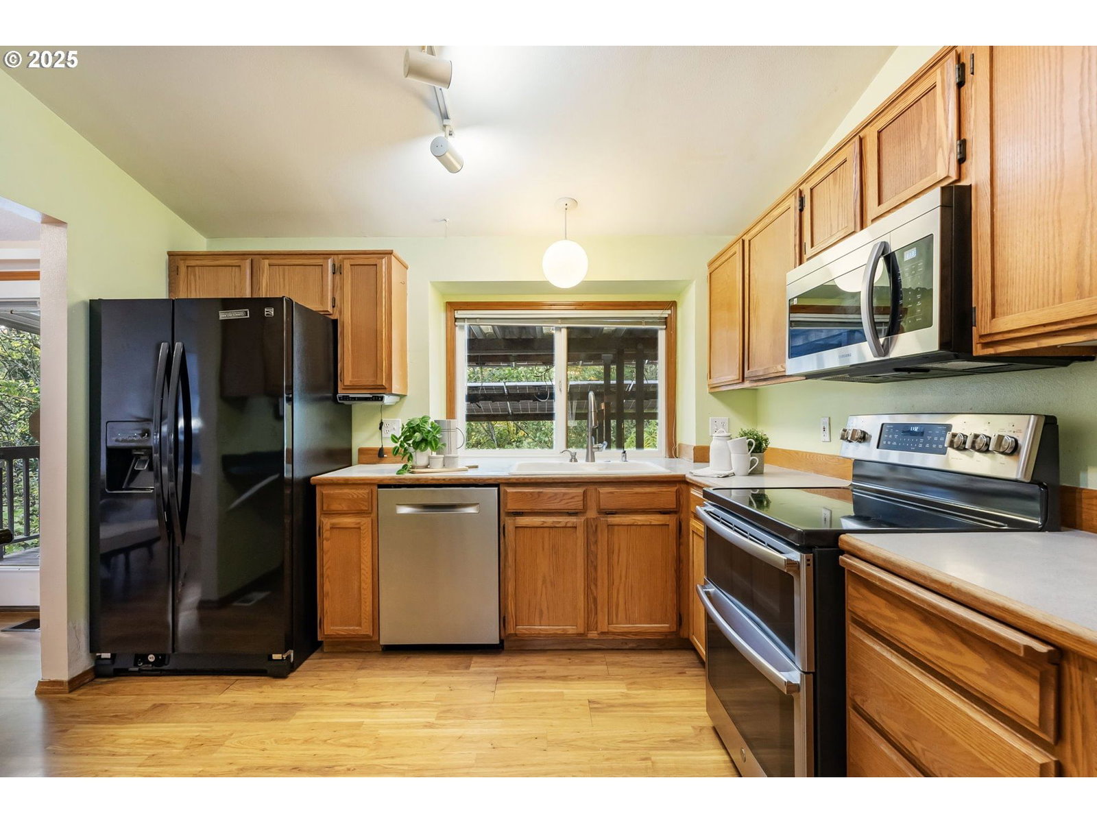 Listing photo 5 of 48, 8914 NE 28TH PL, Vancouver, WA, 98665