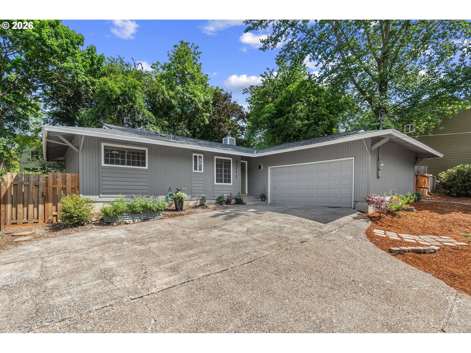 Primary listing photo, 2211 SW MARIGOLD ST, Portland, OR, 97219