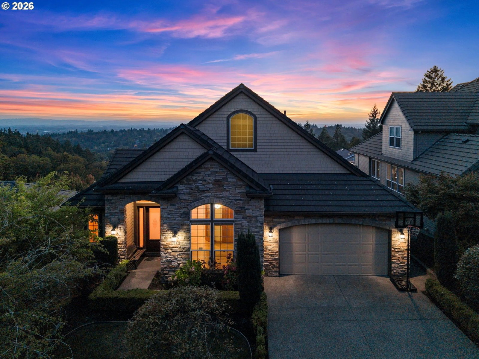 2633 NW HOLLOWAY DR