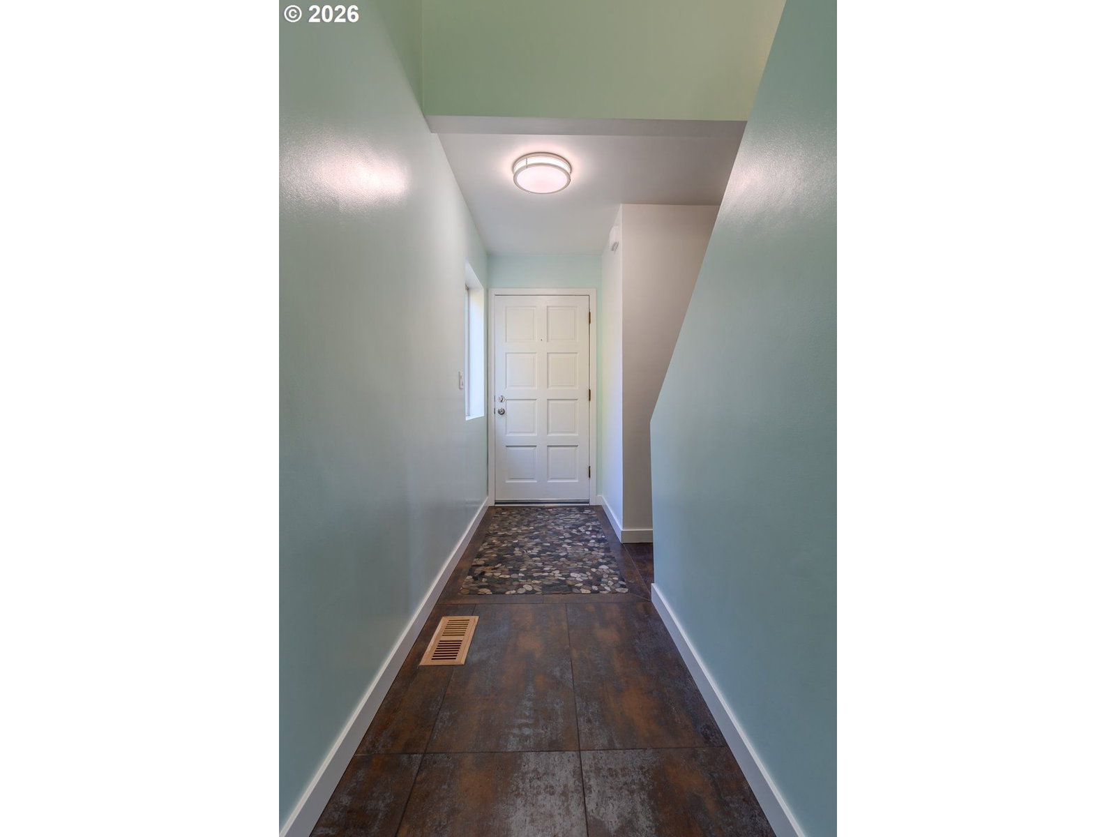 Listing photo 5 of 48, 1441 SW 23RD CT, Gresham, OR, 97080