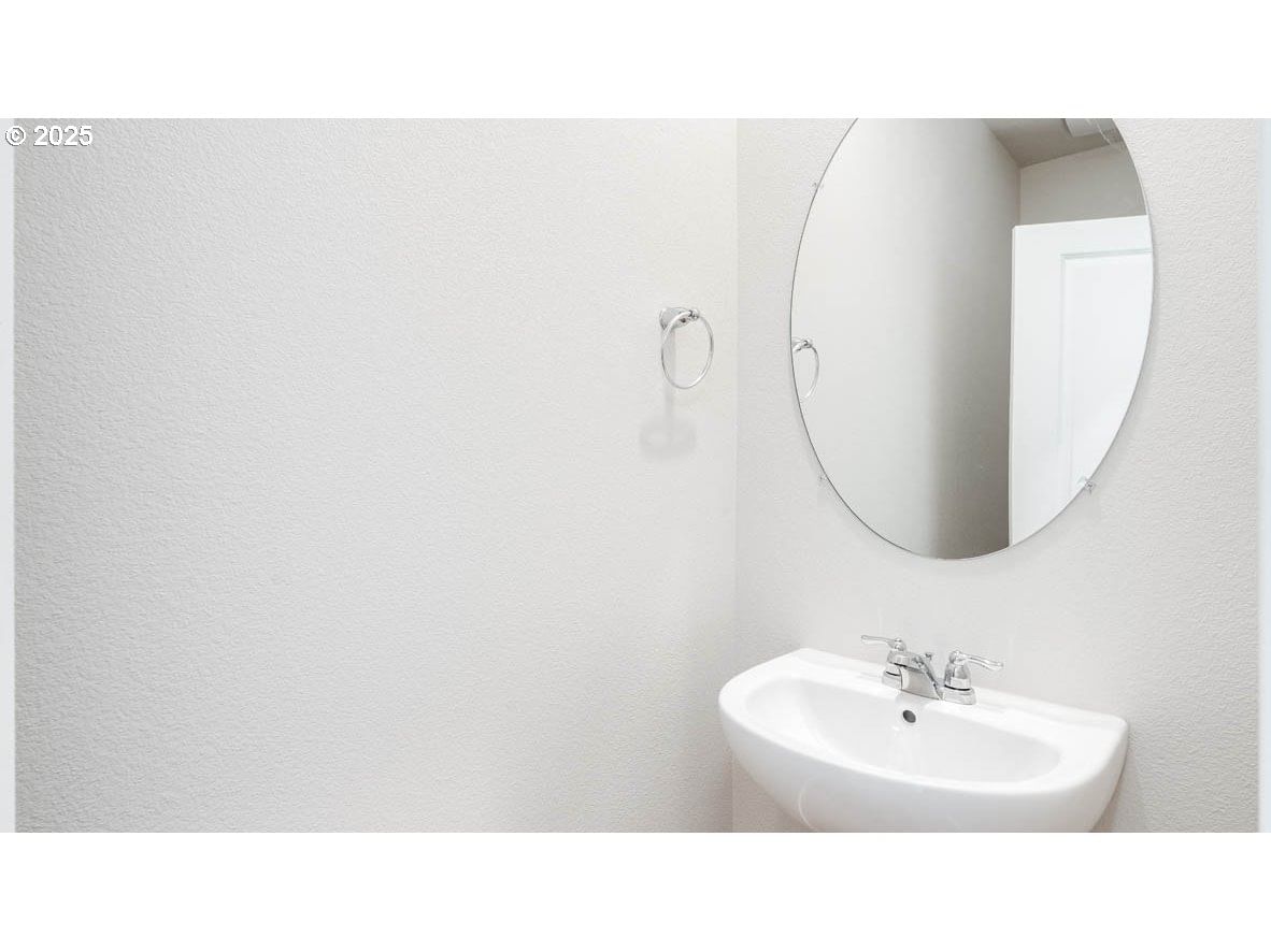 Listing photo 4 of 25, 3830 SW 35th ST, Gresham, OR, 97080