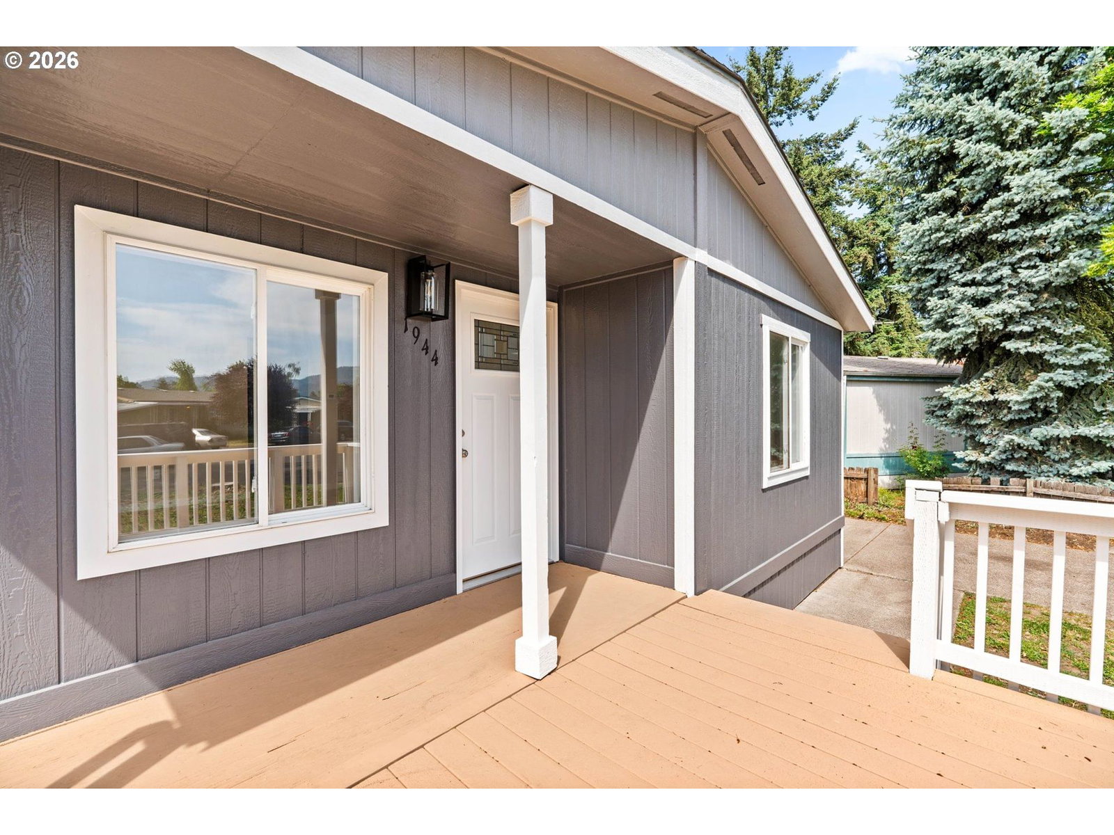 Listing photo 4 of 29, 1944 MCTAVISH CT, Springfield, OR, 97477