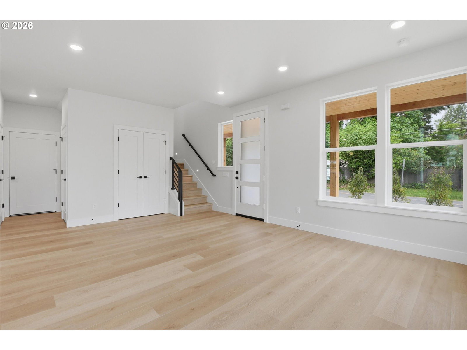 Listing photo 4 of 34, 4620 SE JENNINGS AVE, Milwaukie, OR, 97267