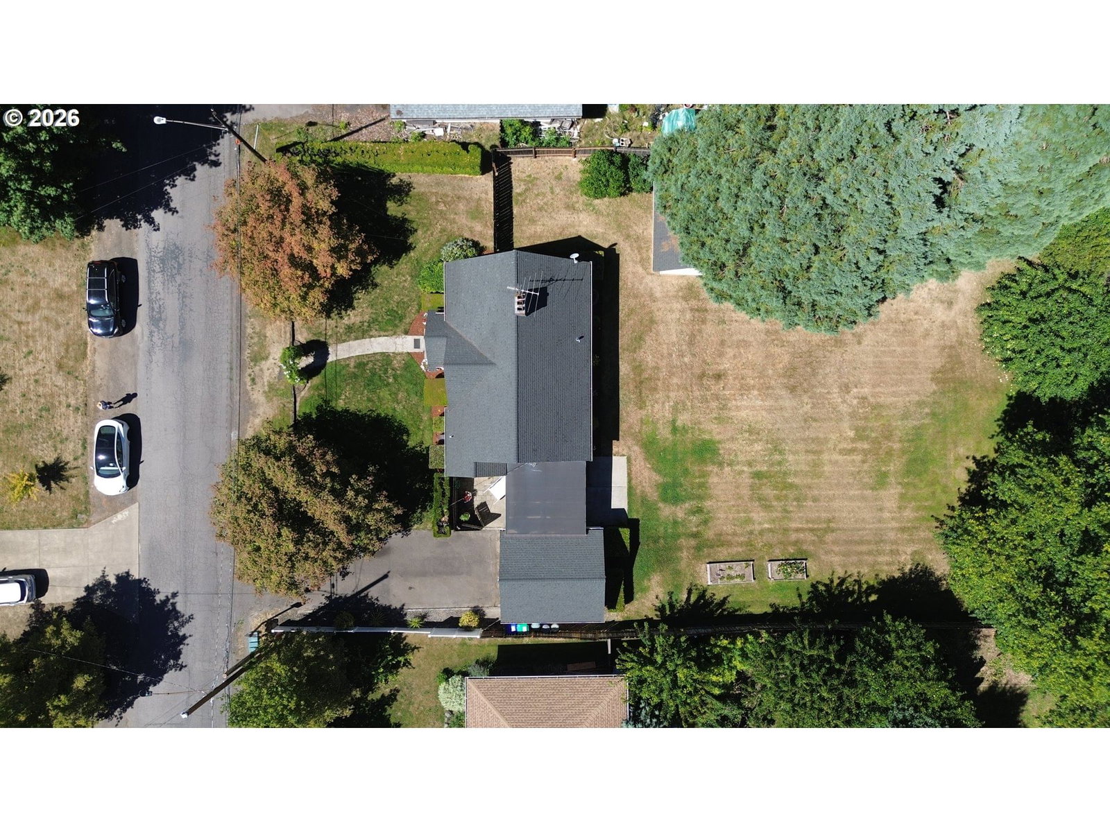 Listing photo 5 of 44, 10320 SE STANLEY AVE, Milwaukie, OR, 97222