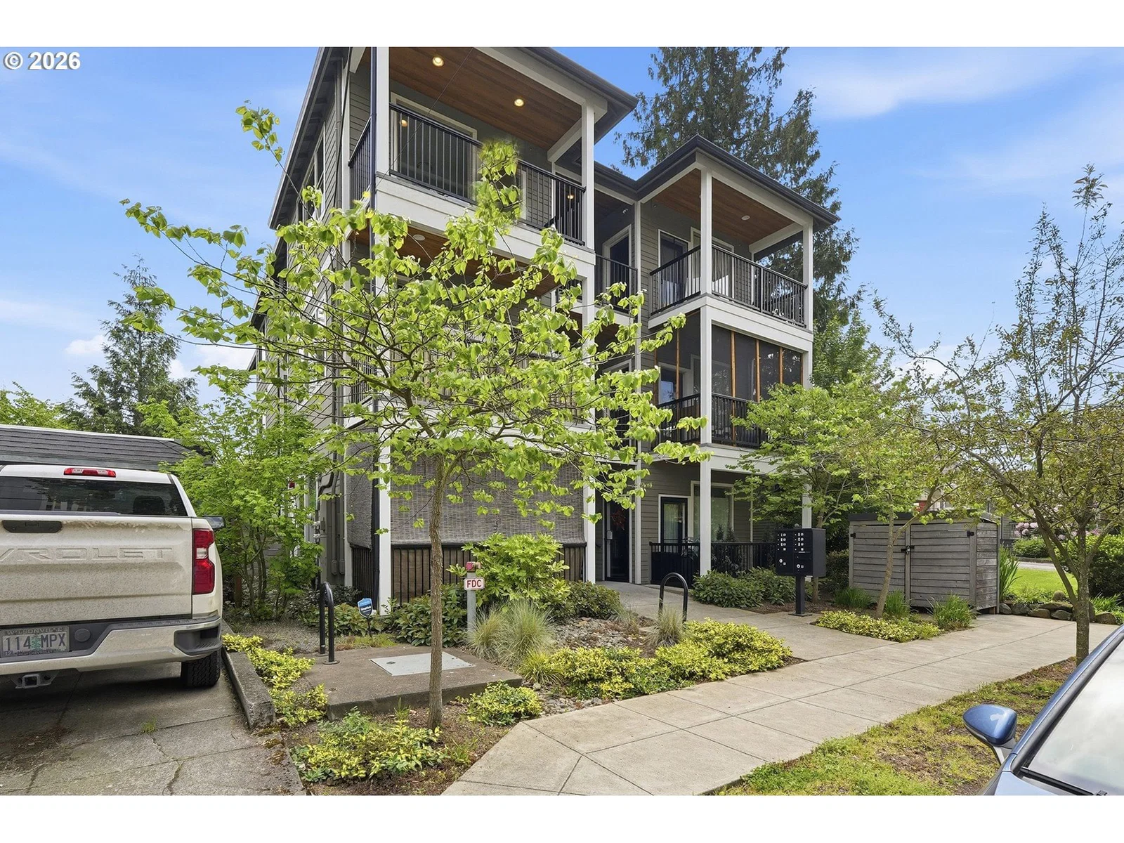1616 NE 45TH AVE #5E