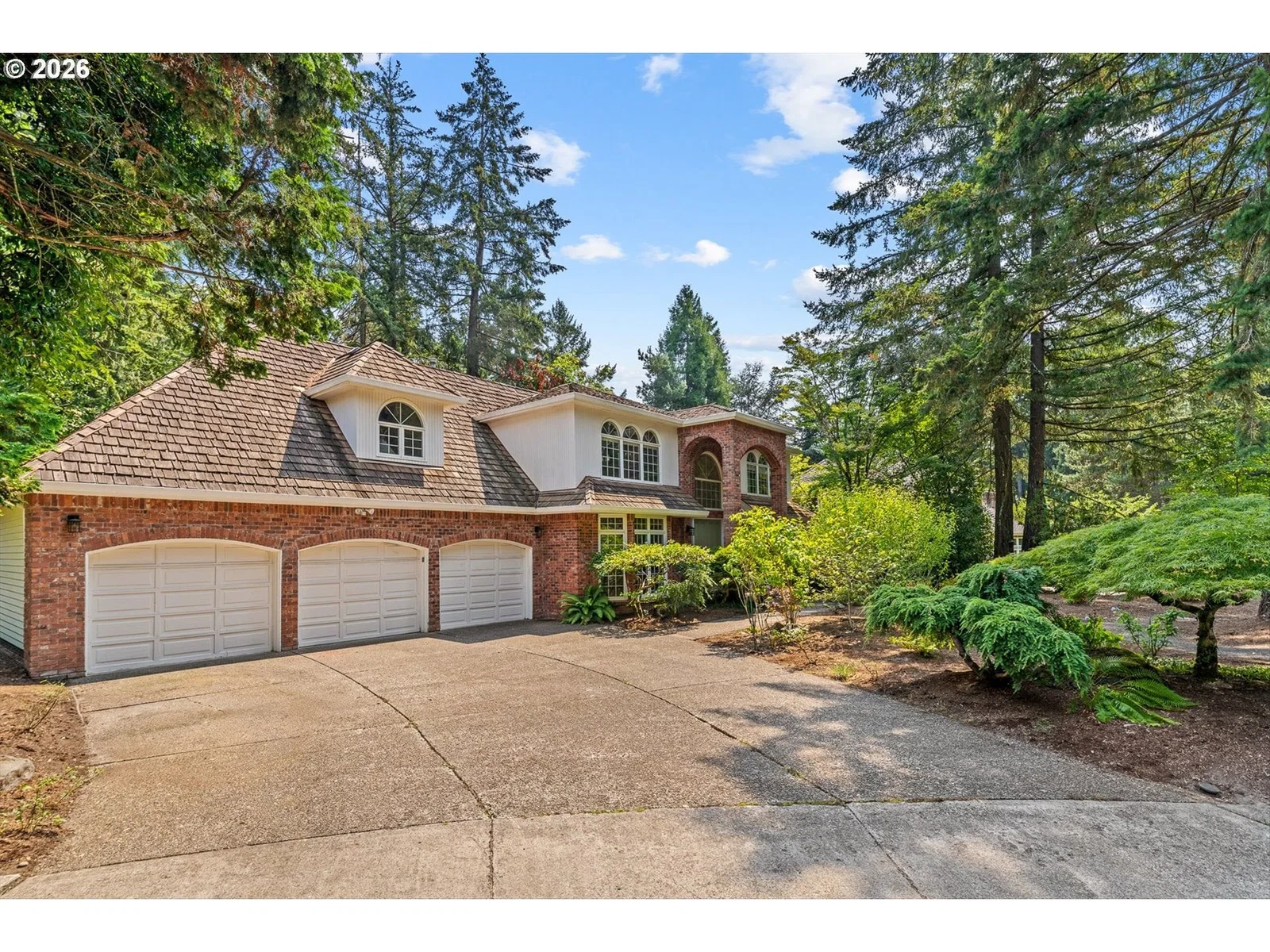 16193 MATTHEW CT