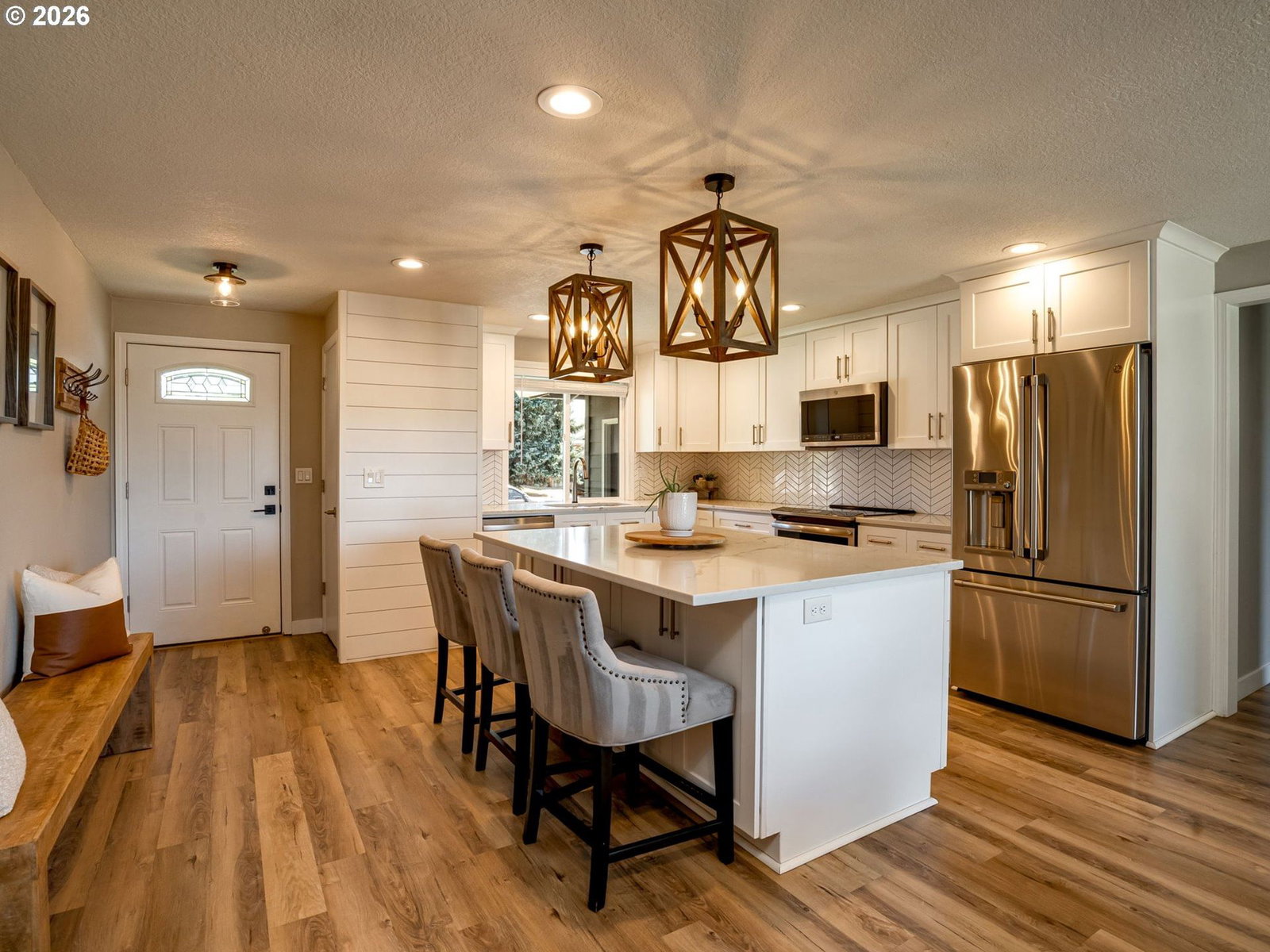 Listing photo 4 of 31, 4667 NW TUMALO CT, Portland, OR, 97229