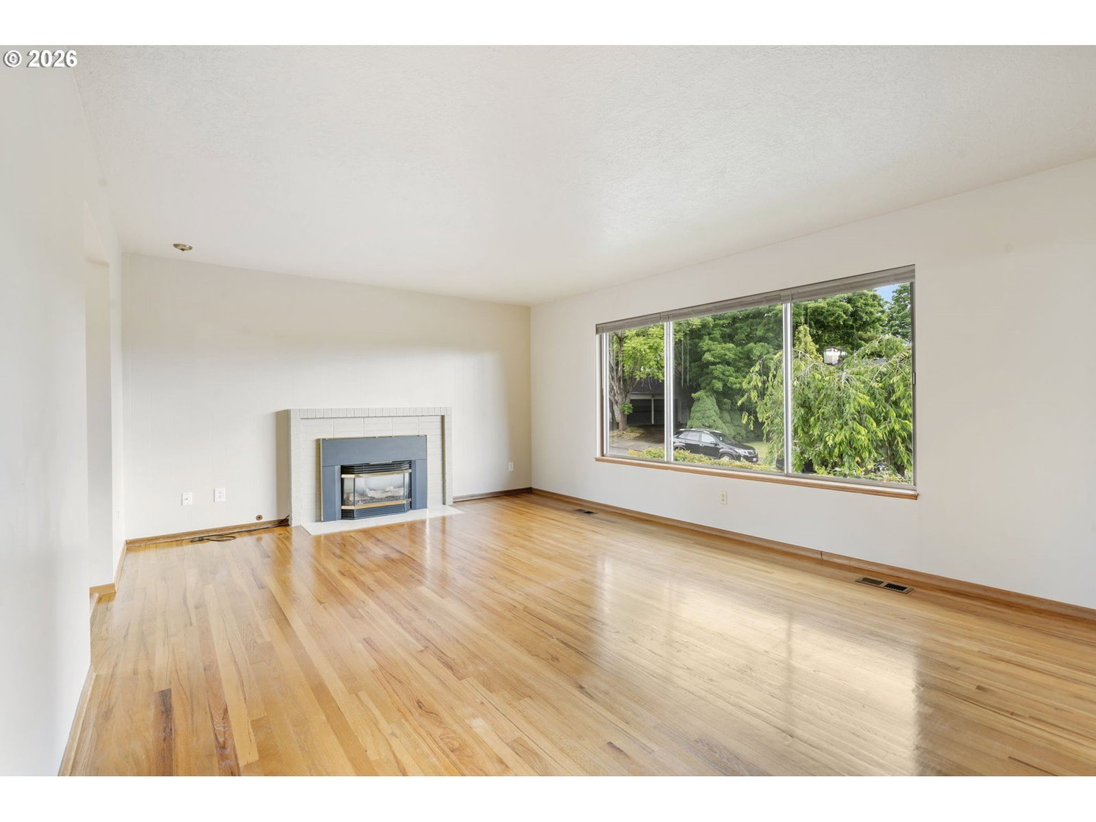 Listing photo 4 of 39, 2855 SW 118TH AVE, Beaverton, OR, 97005