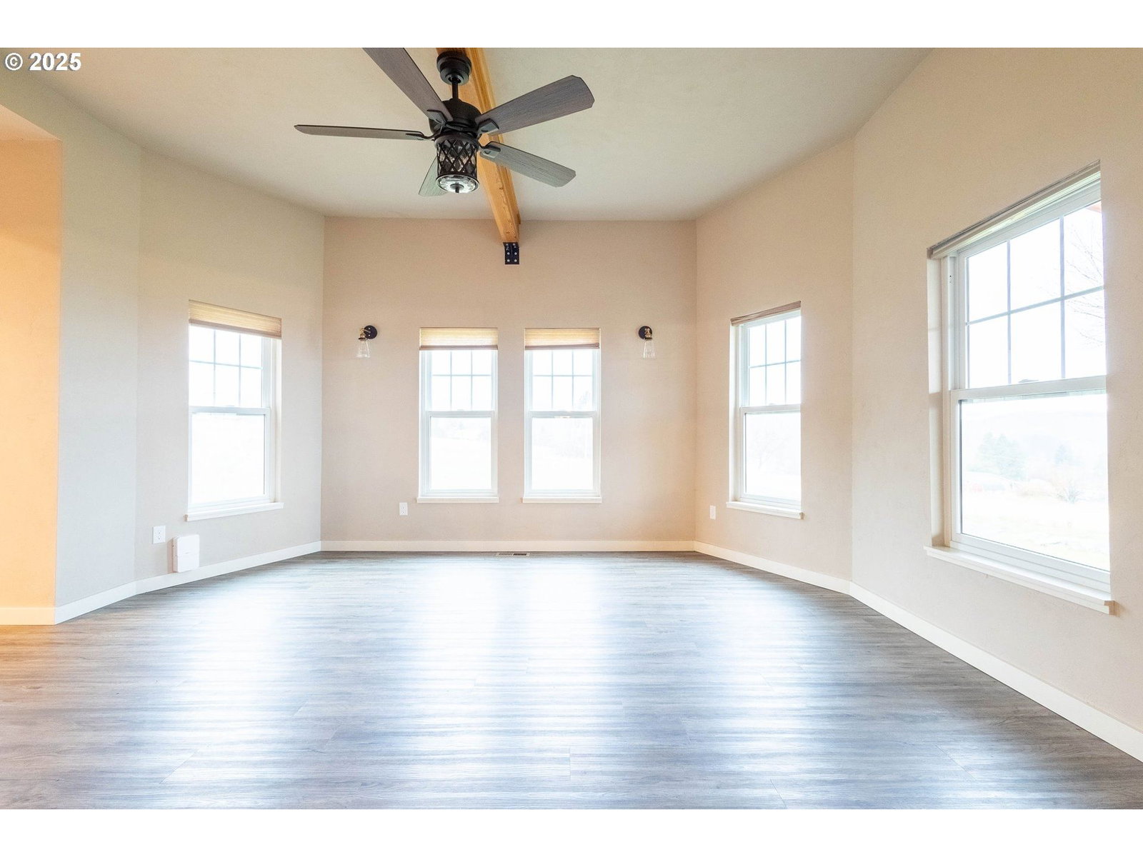 Listing photo 4 of 39, 69717 ANTLES LN, Cove, OR, 97824