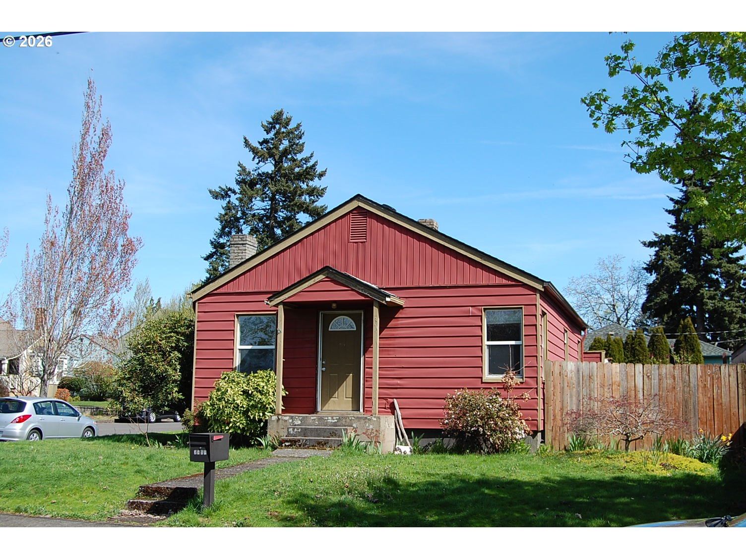 Listing photo 5 of 33, 2715 GRANT ST, Vancouver, WA, 98660
